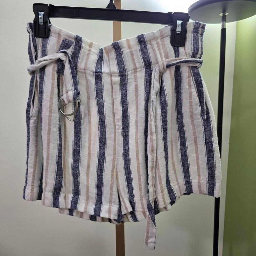 Lovetree-design Women's multi Shorts